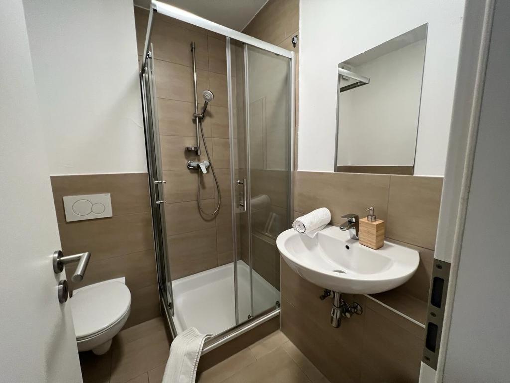 Lux Apartments Mörfelden-Walldorf Zewnętrze zdjęcie
